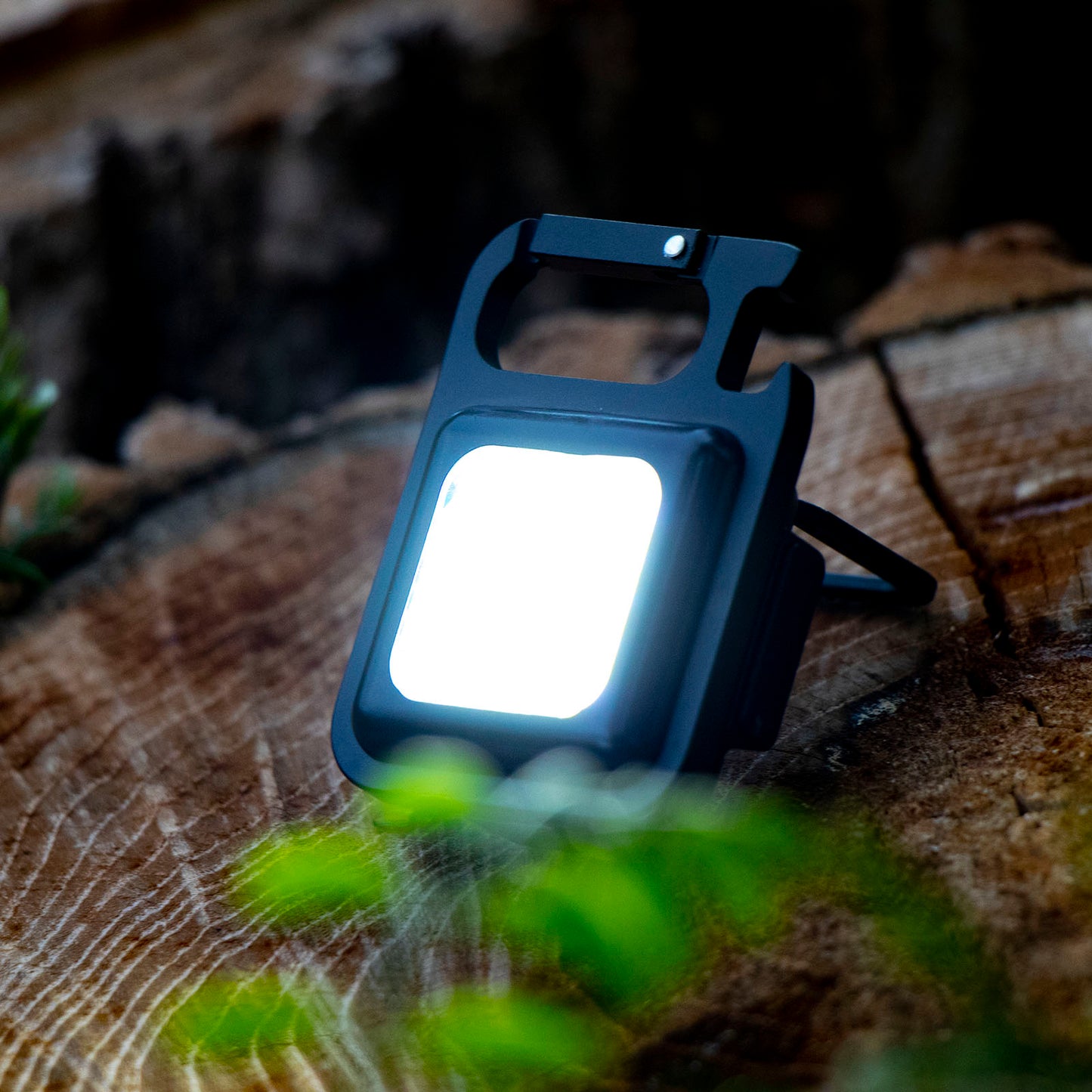 Kodiak Kompanion 500 Lumen Rechargeable Aluminum Work Light